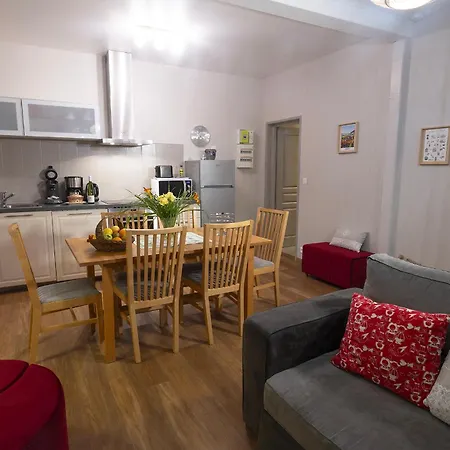 Muscat - Bel Renove Recemment - Au Pied Du Vignoble - Parking Gratuit